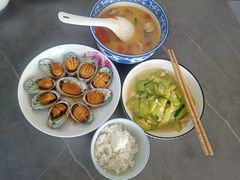 -乐禧母婴全自营月嫂(宝山店)