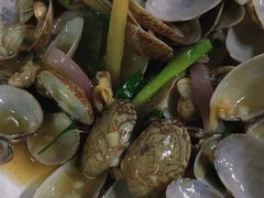 葱姜炒花甲-四川小胡子海鲜(丁村万人海鲜广场店)