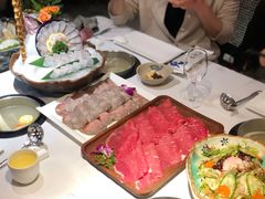 -泓炙颐凤鲜海鲜火锅料理(桐乡店)