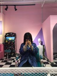 -变画·发型STUDIO
