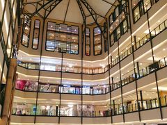 店内环境-梅龙镇广场
