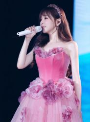 -予白婚纱礼服馆