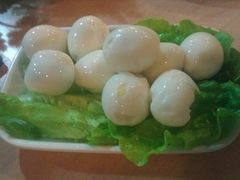 鹌鹑蛋-洞庭洲·防空洞火锅·铜锅涮肉·烧烤(新百广场店)