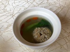 -梁鸿湿地丽笙度假酒店大堂吧