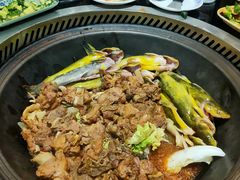 -东北农家院铁锅炖