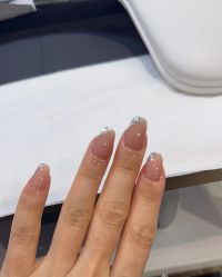 -U+nail优加专业美甲美睫