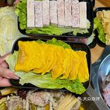 有没有人管啊！？！这家石锅鱼整这么大一只牛🐸蛙！