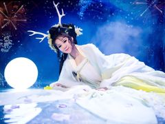 -九月鹰飞汉服摄影工作室