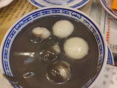 -广信牛奶甜品世家(台东店)