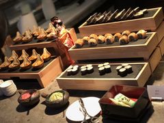 -BLU 全日制餐厅(上海安曼纳卓悦酒店)