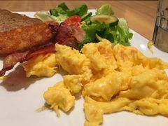 -必胜客(漕宝路店)