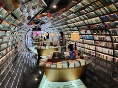 -钟书阁(珍园店)