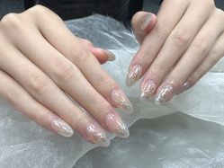-芊屿芊浔美甲