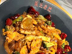 -风光老灶麻辣香锅(大成路翠微百货店)