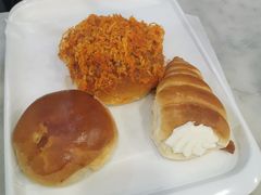 猪肉松粉面包-新侨三宝乐面包店(崇文门店)