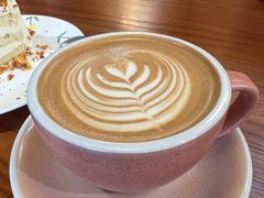 -Be Lived Cafe比例咖啡(摩天轮店)