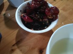 -越洋肖氏老米线(杨家坪店)