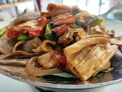 -天天向上素食餐厅(五台山店)