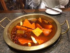 -小天鹅火锅·一线江景洪鼎旗舰店(洪崖洞店)