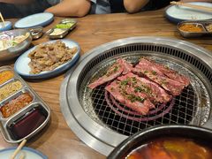 -明洞阿姨·韩式酱蟹烤肉·创意料理(三元桥店)