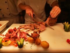 -南湖名都·景湖轩全日制餐厅·海鲜自助·东南亚风味·临湖而食
