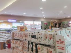 -孩子王童乐园(唐山万达广场店)