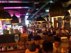 -Helens海伦司小酒馆(广州永庆坊店)