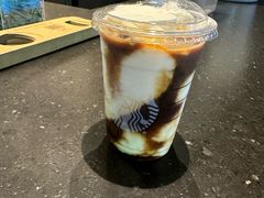 -星巴克(北京远大路金源燕莎店)