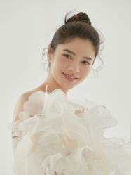 -至臻微拉婚纱摄影