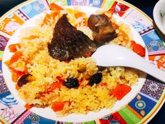 -伊带伊路新疆美食府(呼家楼店)