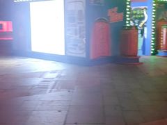 -万达广场(南昌红谷滩店)