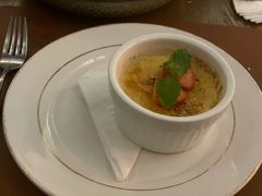 焦糖布丁-Golden Lily河内巴黎法越料理餐厅(建国西路店)