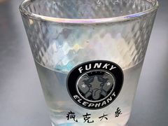 -疯克大象美式烤肉餐厅