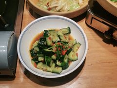 煎香酸菜半边鱼-渔悦潇湘·酸菜煮鱼(岳麓山店)