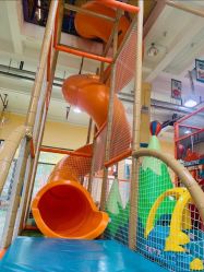 -动力星球家庭亲子游乐中心