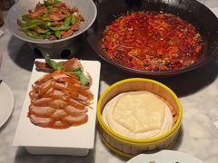 -雀蓝川菜(奥体广场店)