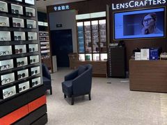 -LensCrafters亮视点(东方新天地店)