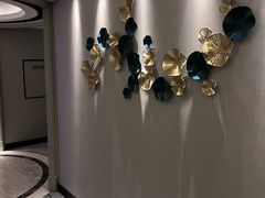 -浅深(世茂滨江精品店)