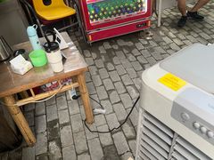 -铁锅哥米线