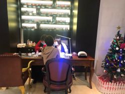 -苑苑发型设计