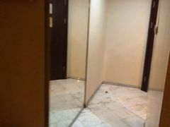 -岳阳阿波罗御庭酒店(岳阳楼区南湖广场店)