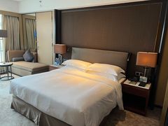 -中山利和希尔顿酒店