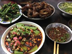 -王万妈卤猪脚(青岩交通路)