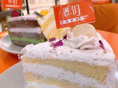 玫瑰荔枝奶油特调切角-卷们·现制生日蛋糕·蓝风车动物奶油(金源店)