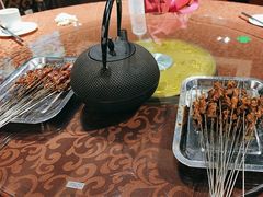 -老兰家传统烧烤炒菜泡馍(小南门店)