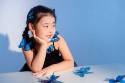 -小熊维尼高端儿童摄影(宝安旗舰店)