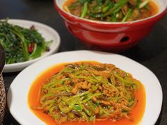 -万重锦·人文川菜馆(骡马市店)