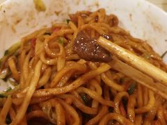 -黑八私房老北京炸酱面