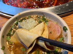 -城墙拐拐火锅(三峡广场黑金冠店)