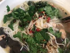 -文山荷鲜居(翠湖店)